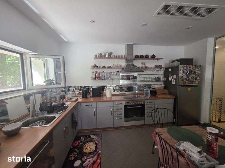 Apartament cu 3 camere în Șoseaua Nordului
