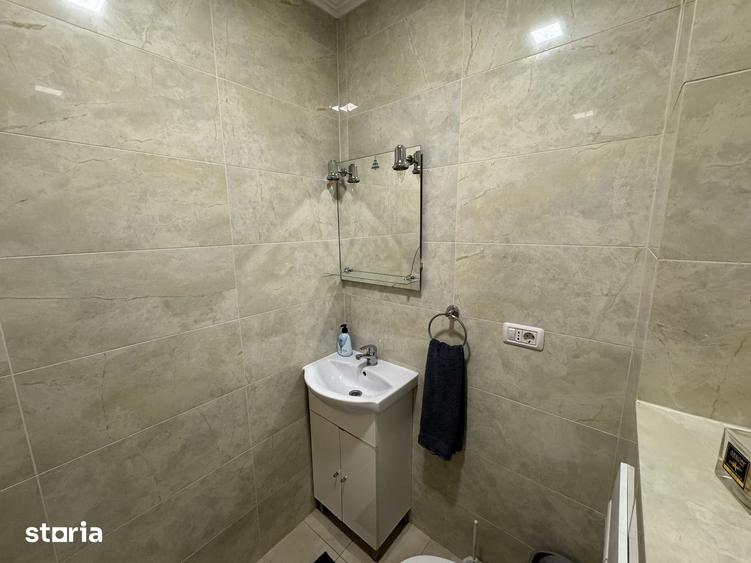 Apartament cu 3 camere decomandat în UTA