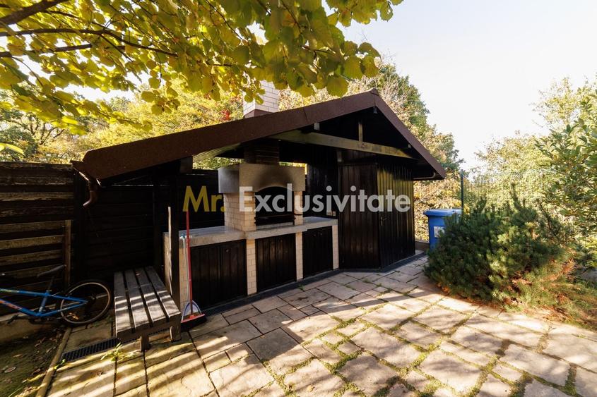 Casă individuală cu 6 camere cu Canalizare în Găvana