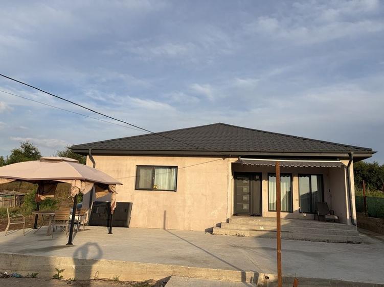 Casa de vanzare 150mp - 2