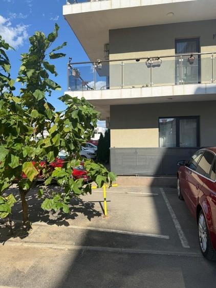 Apartament cu 3 camere decomandat, mobilat în Central