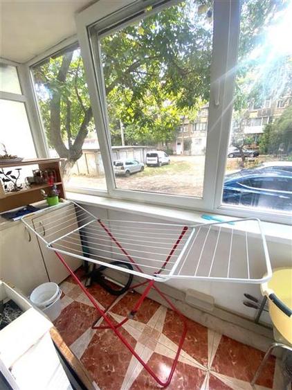 Apartament cu 3 camere decomandat în Aradului