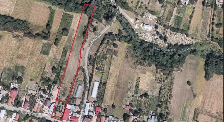 Teren de 3734 mp, în Albești
