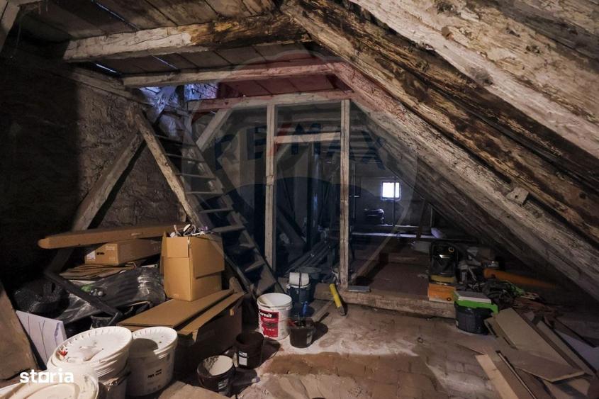 Apartament cu 3 camere în Centrul Istoric