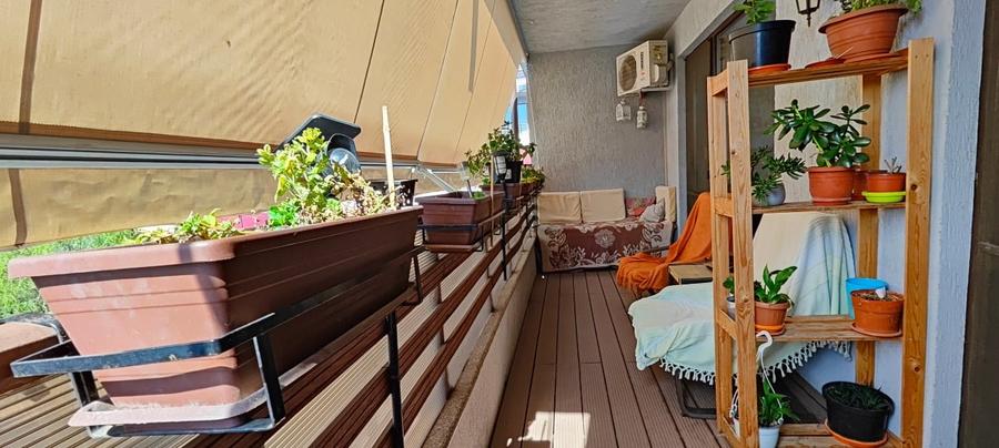 Apartament cu 3 camere decomandat, mobilat în Central