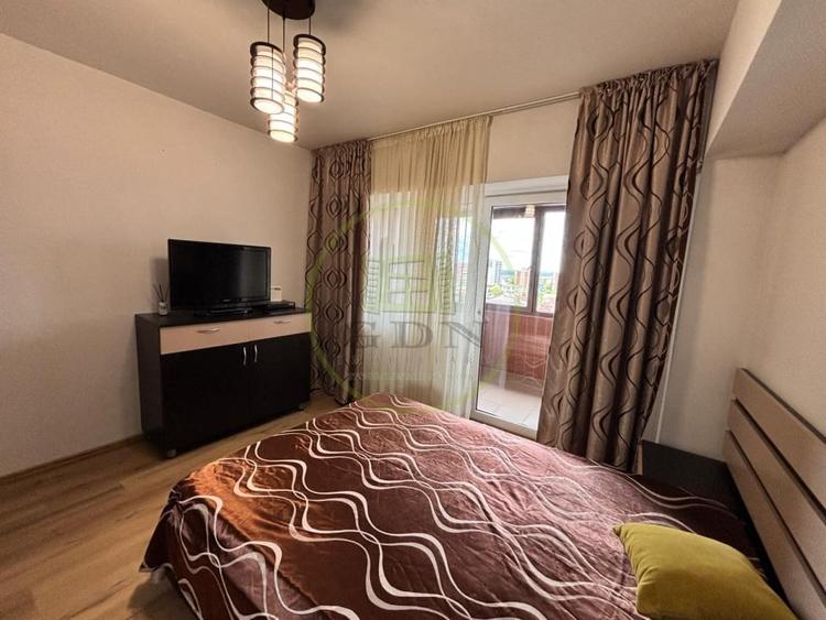 Apartament cu 2 camere semidecomandat, mobilat în Craiovița Nouă