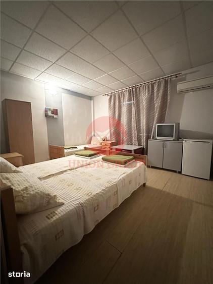 Spațiu comercial, de 450 mp, în Nord
