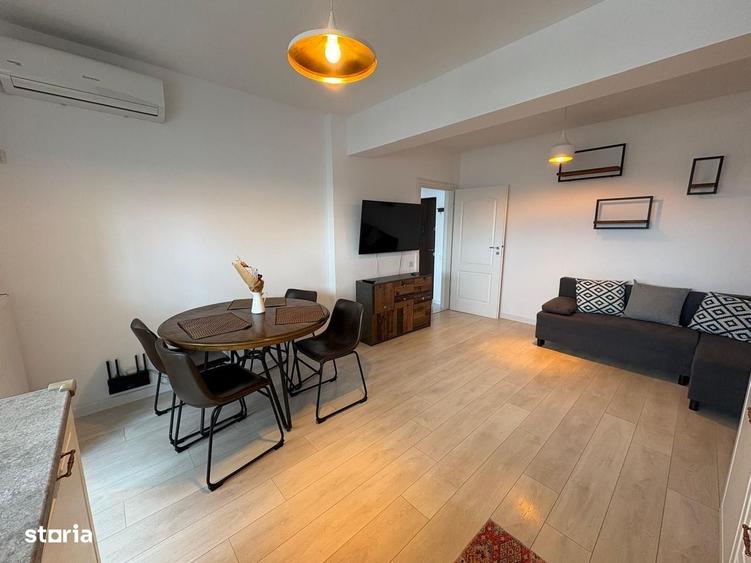 Apartament cu 2 camere decomandat, mobilat în Apărătorii Patriei