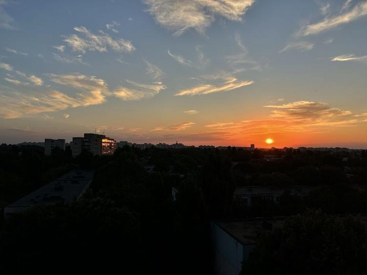 Garsonieră decomandată în Brâncoveanu
