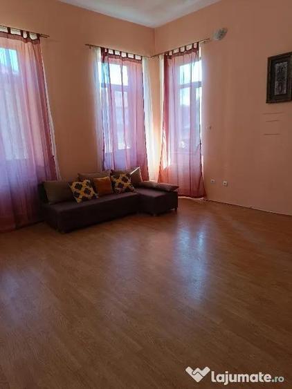 Garsonieră nedecomandată în Central