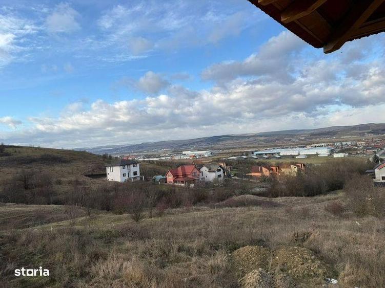 Casă cu 4 camere cu Teren 180 Mp în Apahida
