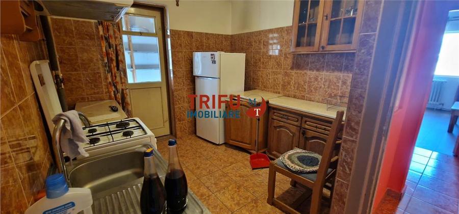 Apartament cu 3 camere decomandat, mobilat în Ampoi 1