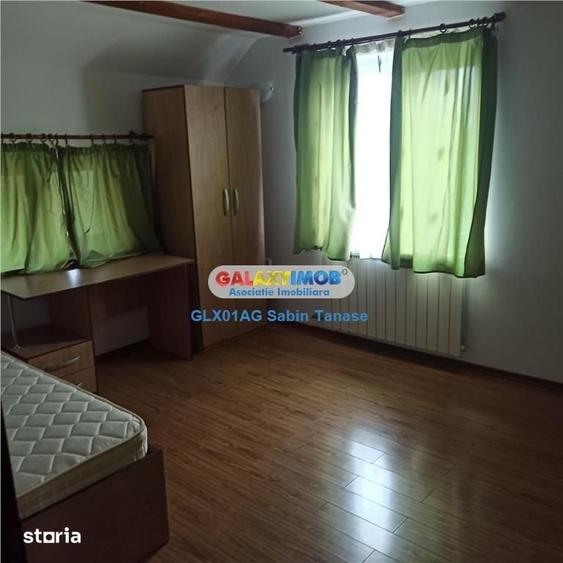 Casă cu 4 camere cu Teren 450 Mp în Prundu