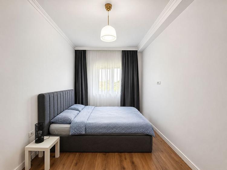 Duplex cu 4 camere cu Canalizare în Covaci