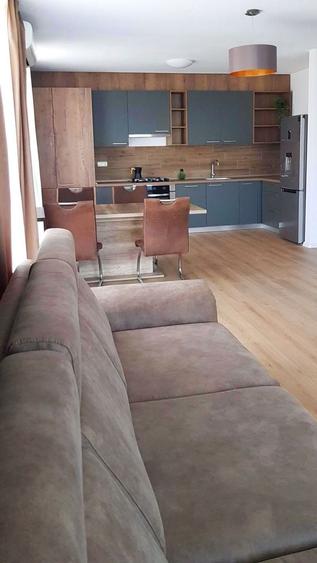 Apartament cu 2 camere decomandat în Circumvalațiunii