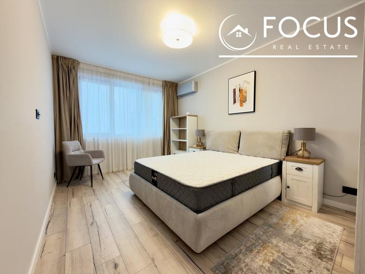 Apartament cu 3 camere semidecomandat, mobilat în Romană