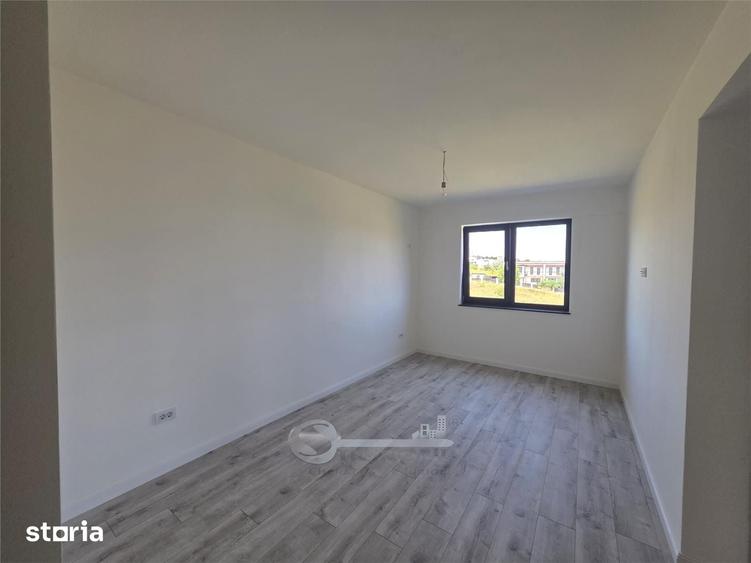 Apartament cu 2 camere decomandat în Rediu