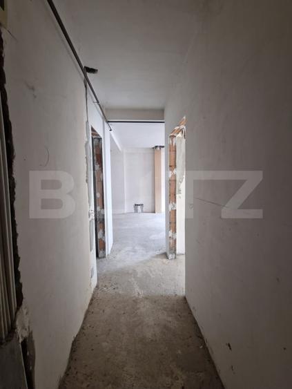 Apartament cu 2 camere semidecomandat în Florești