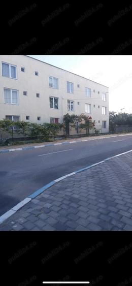 Casă cu 24 camere cu Teren 1000 Mp în Costinești