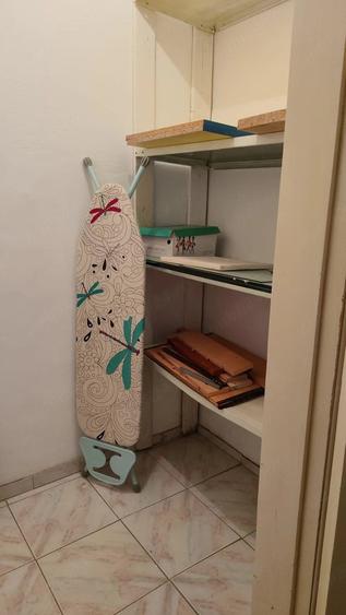Apartament cu 3 camere semidecomandat în Ozana