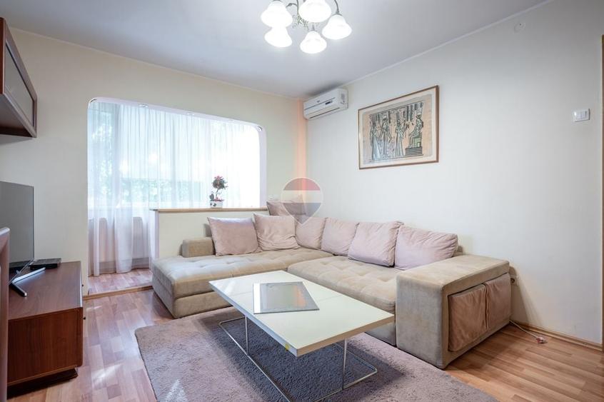 De închiriat apartament cu 3 camere și 2 parcări în Astra - 4