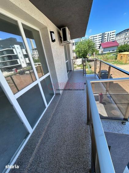 Apartament cu 4 camere decomandat în Central
