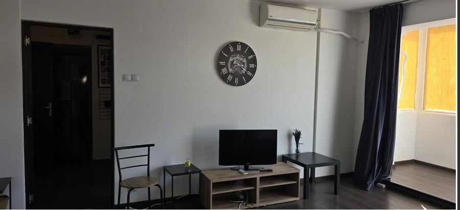 Apartament cu 2 camere semidecomandat, mobilat în Șerban Vodă