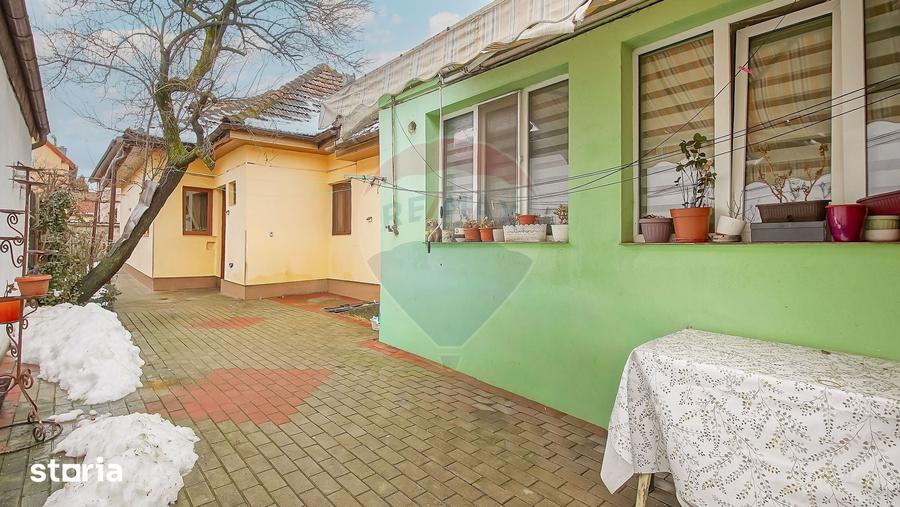 Casă cu 3 camere cu Teren 302 Mp în Bartolomeu