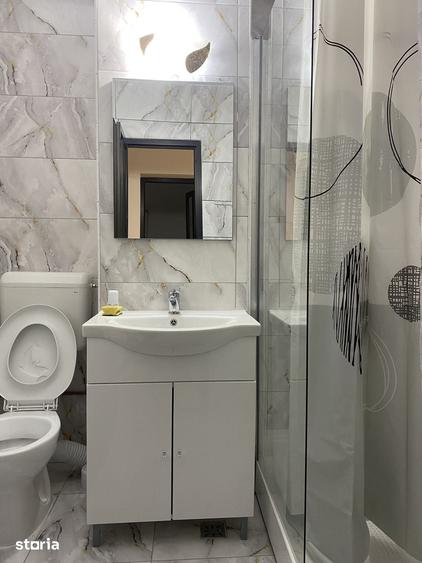 Apartament cu 2 camere decomandat în Malu Roșu