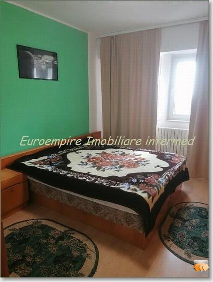 Apartament 3 camere decomandate zona Far - 7