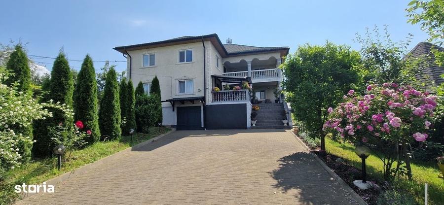 Casă cu 4 camere în Fălticeni