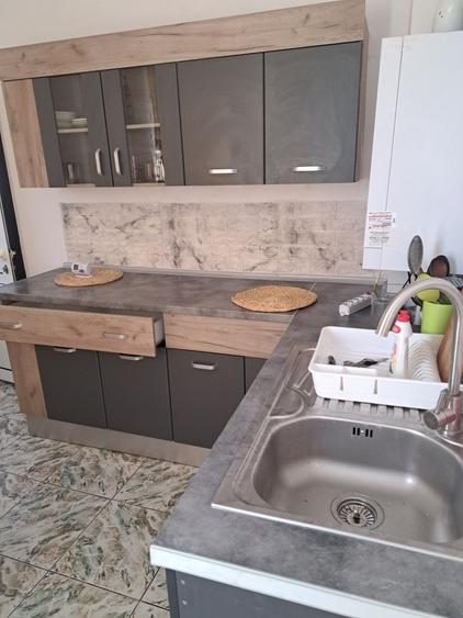 Casă cu 4 camere cu Teren 500 Mp în Central