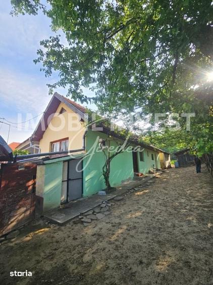 Casă cu 2 camere cu Teren 525 Mp în Daia Română