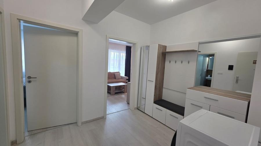 Apartament cu 2 camere decomandat în Avantgarden
