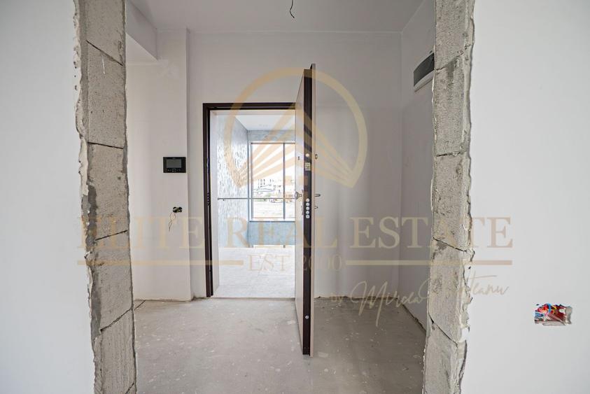 Apartament cu 3 camere decomandat în Km 5