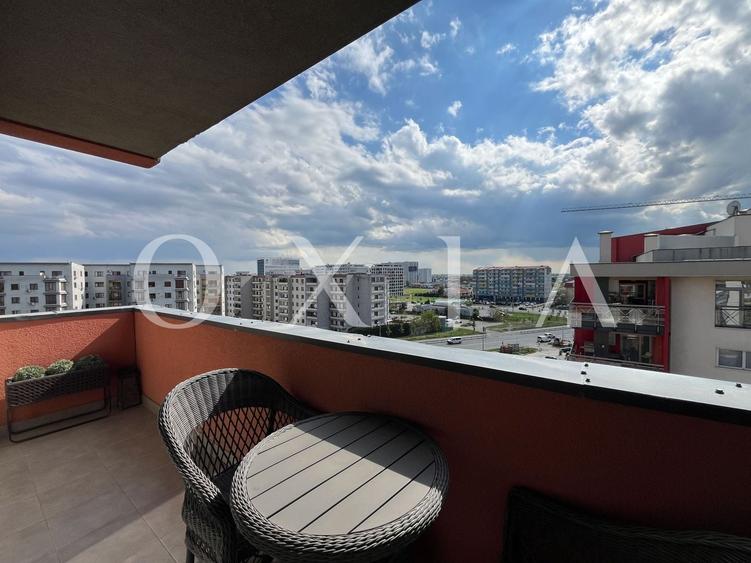 Apartament cu 3 camere semidecomandat, mobilat în Torontalului