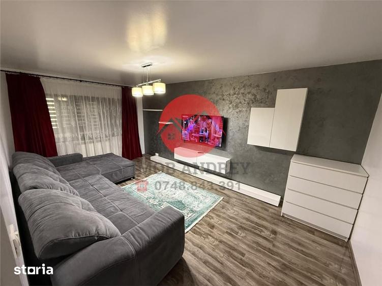 Apartament cu 3 camere decomandat în E3