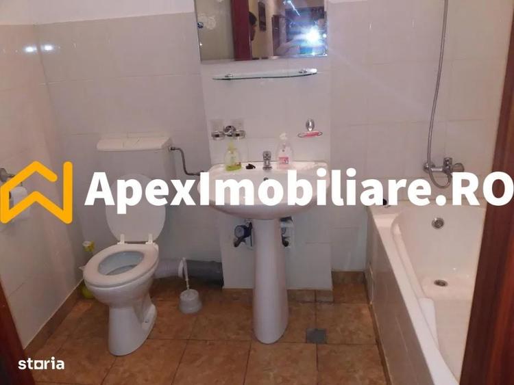 Apartament cu 2 camere decomandat în Drumul Taberei