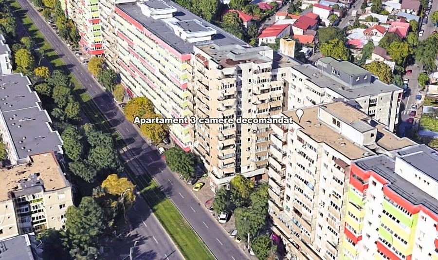 Apartament cu 3 camere decomandat în Alexandriei