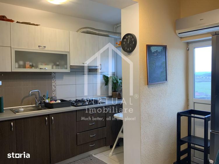 Apartament cu 3 camere, mobilat în Valea Aurie
