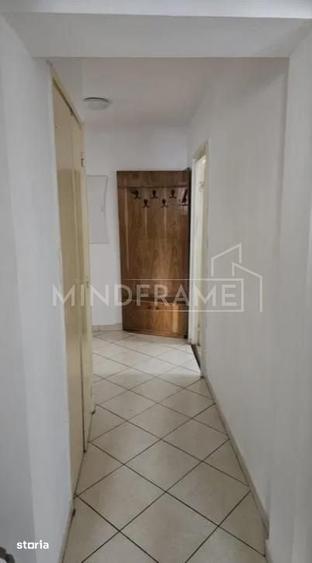 Apartament cu 3 camere în Tineretului