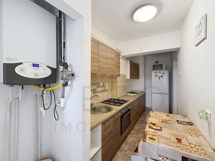 Apartament cu 2 camere decomandat, mobilat în Semicentral