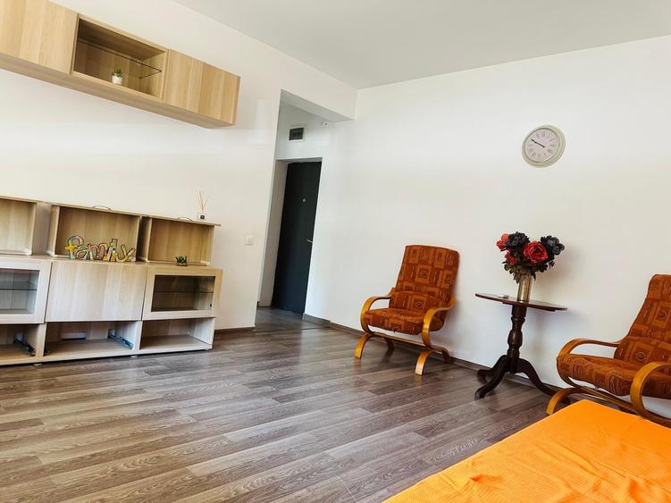 Apartament cu 2 camere decomandat în Popești-Leordeni