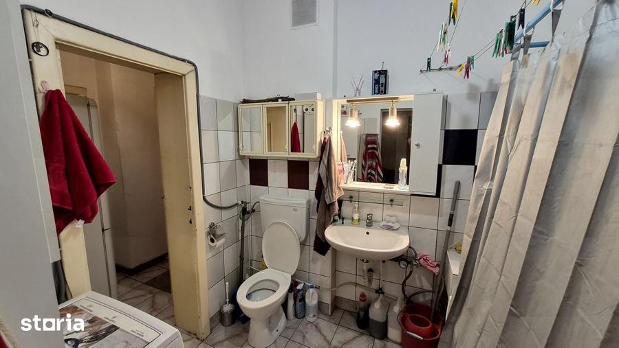 Apartament cu 3 camere în Gara de Nord