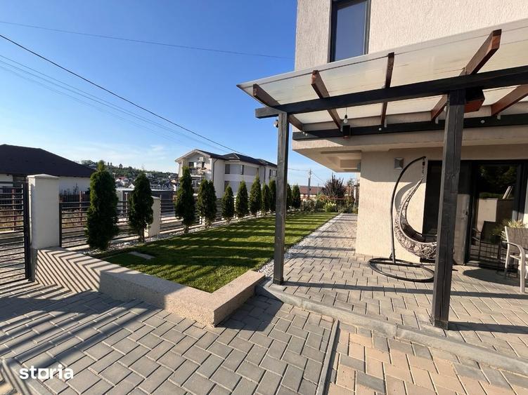 Casă cu 4 camere cu Teren 320 Mp în Ciurea