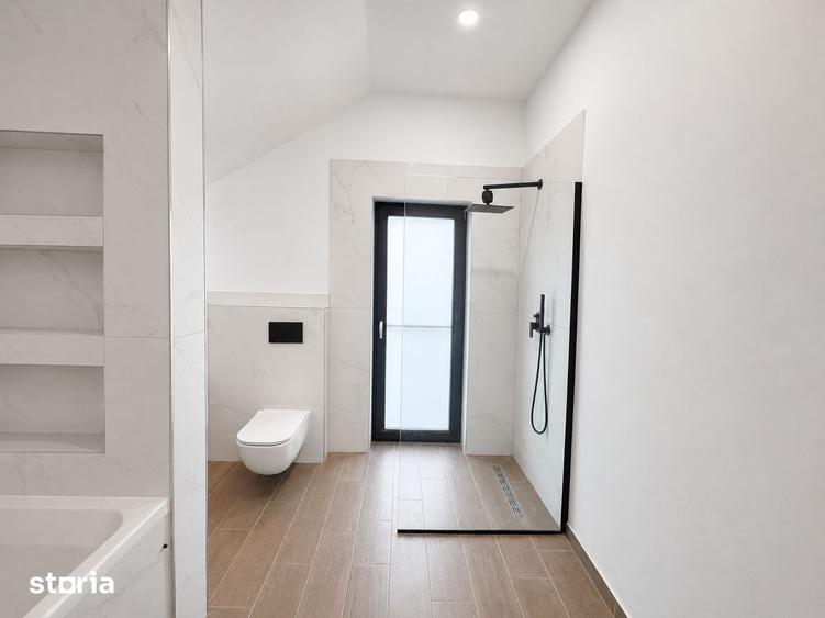 Casă cu 4 camere cu Teren 520 Mp în Ciolpani