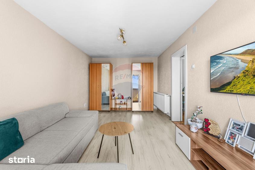 Apartament cu 2 camere decomandat în Șega
