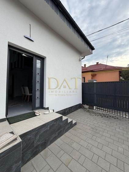Duplex cu 3 camere cu Canalizare în Între Lacuri