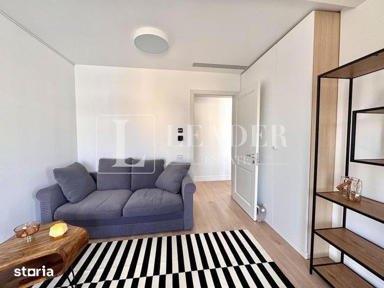 Apartament cu 3 camere semidecomandat în Dacia
