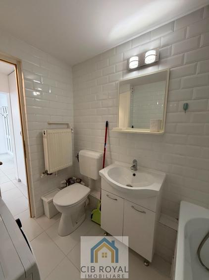 Apartament cu 2 camere decomandat în Parcul Circului